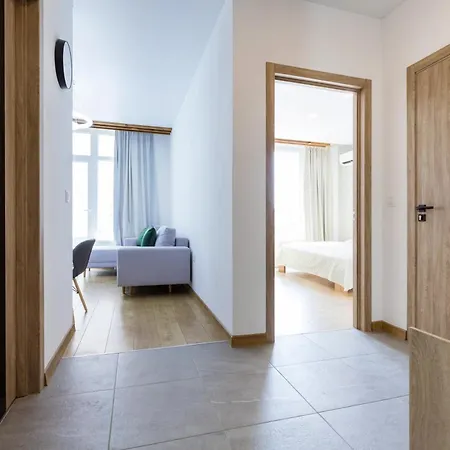 Nyvky Like - Nyvky Park - 45 Apartment Kyiv